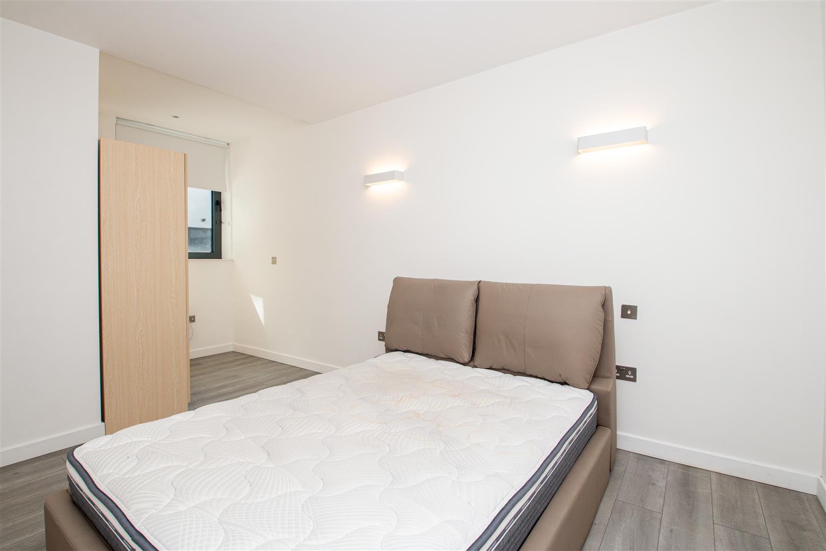 Foxhunter Drive, Linford Wood, Milton Keynes